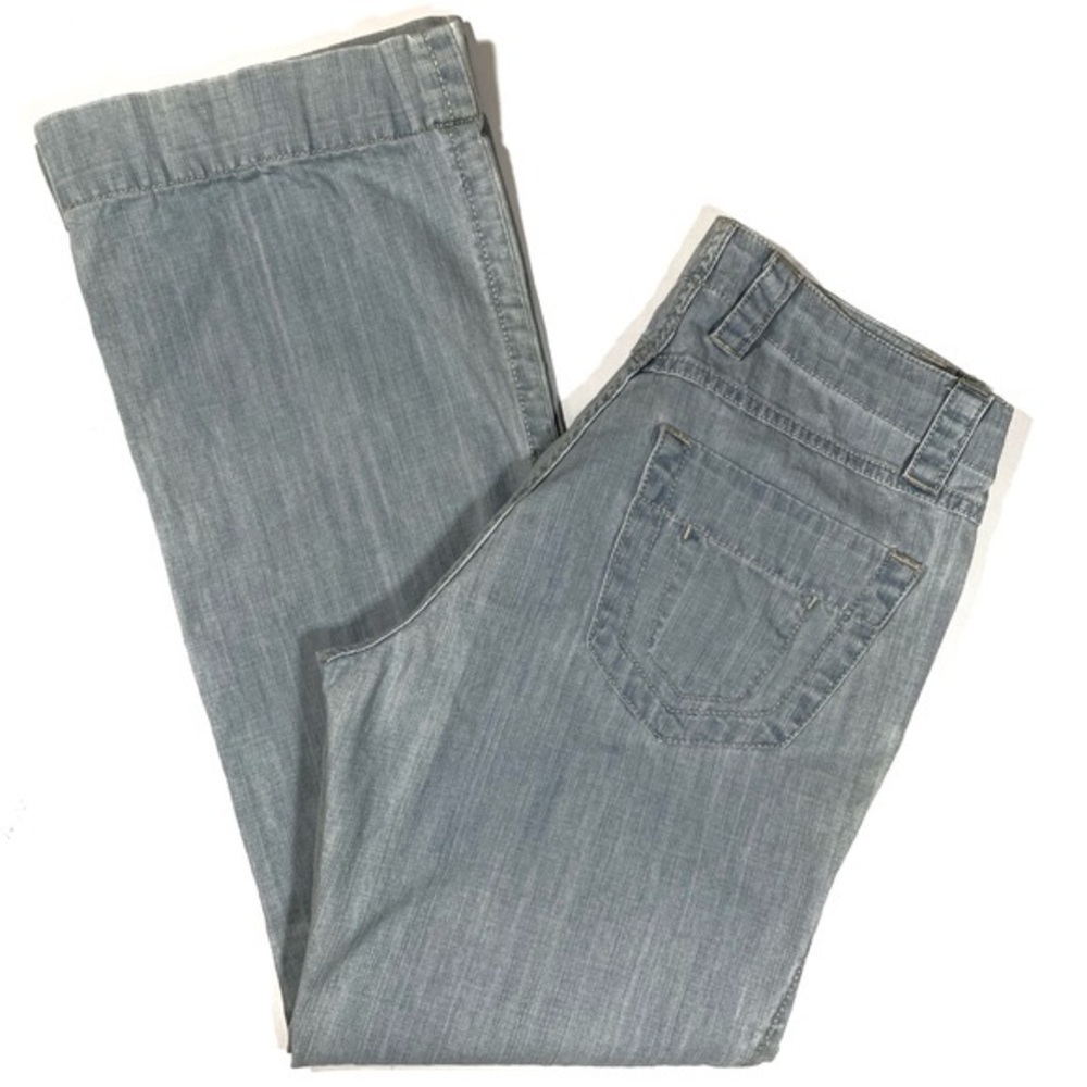 CAbi Light Wash Jeans Stretch 90s Style
